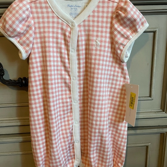 all size 3C shoes 10$ a pair size 6-12 month clothing - Picture 6 of 9